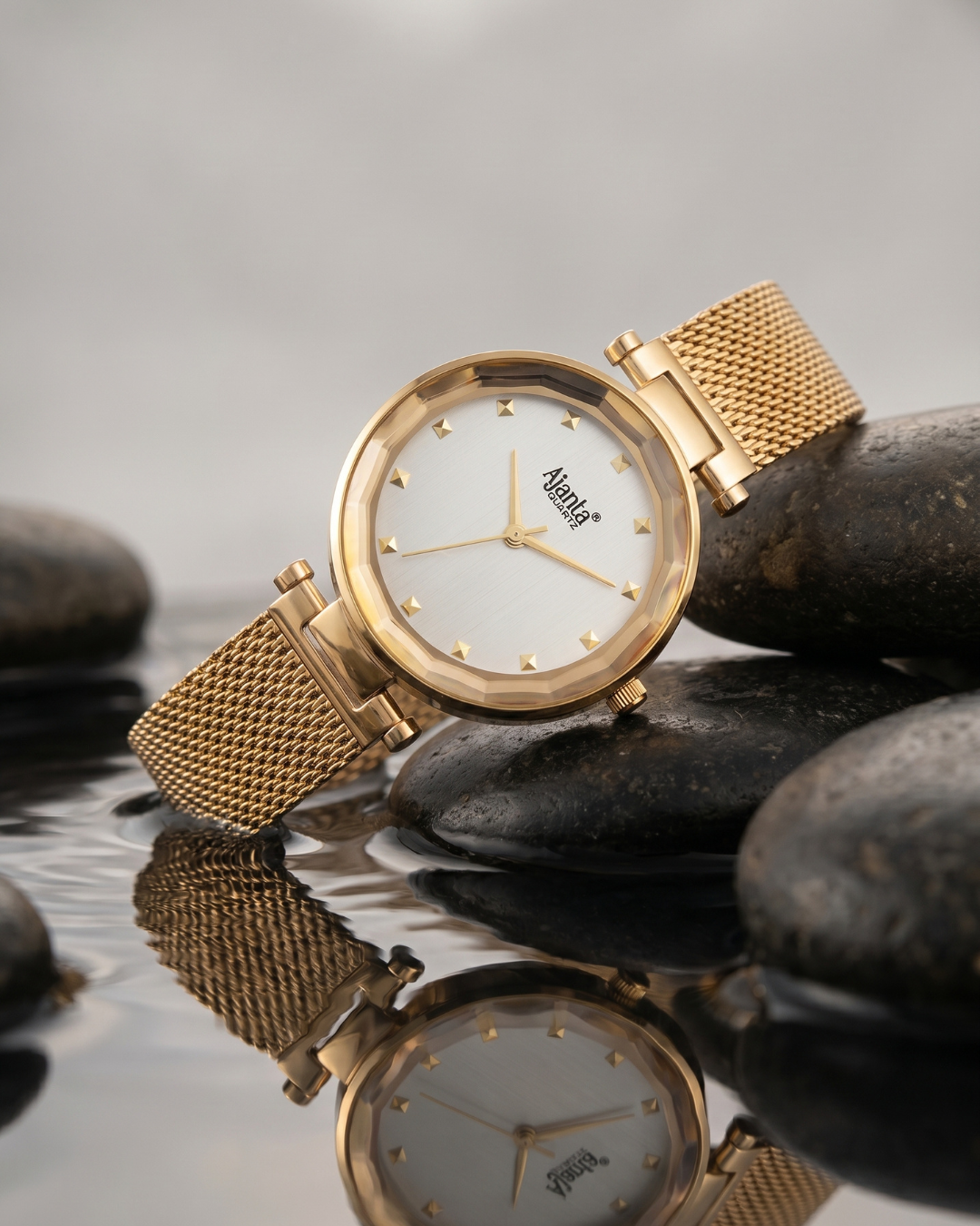 Flaire Silver Dial Gold-Tone Mesh Bracelet