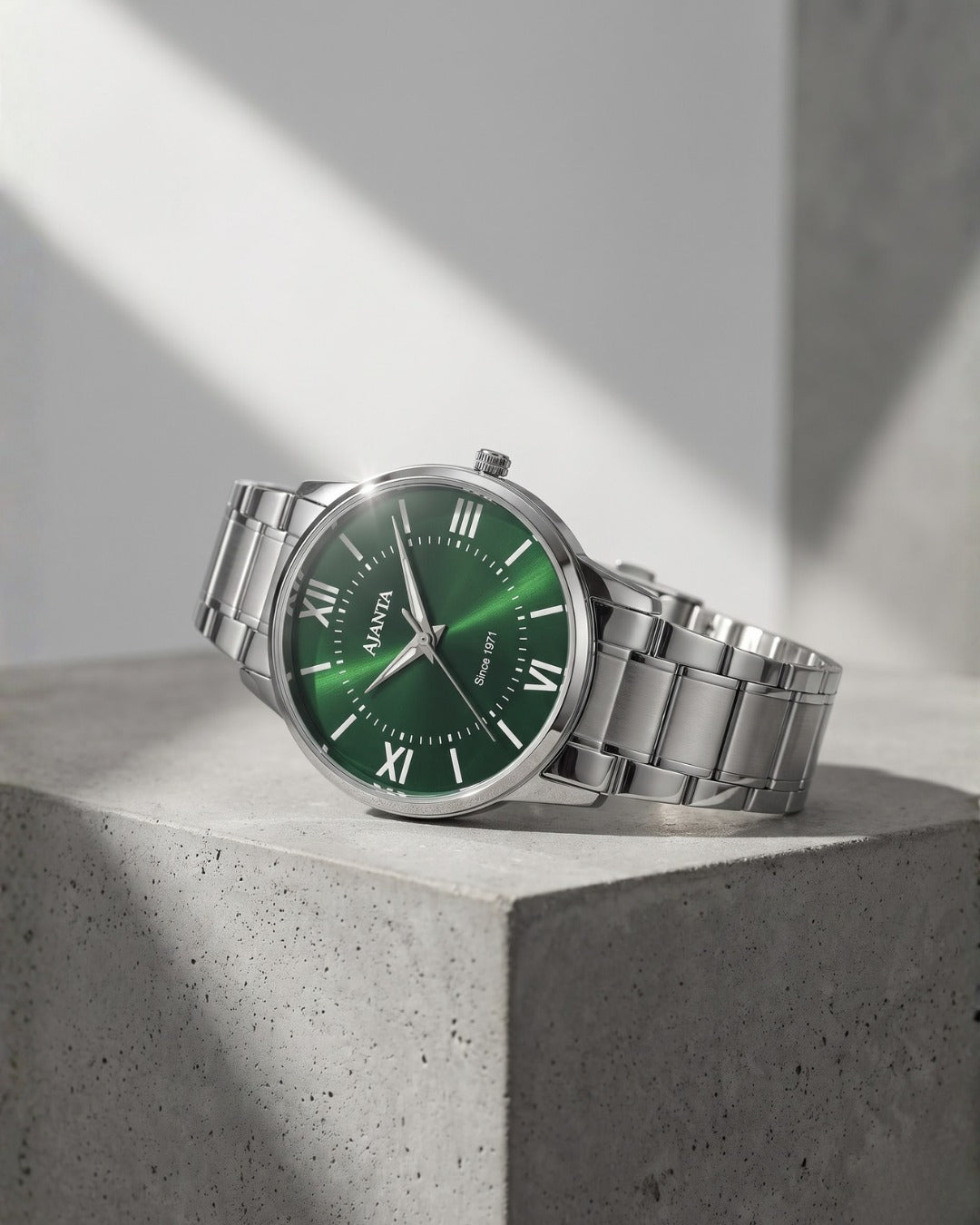 Montero Green Sunray Dial Stainless Steel Analog Watch for Men