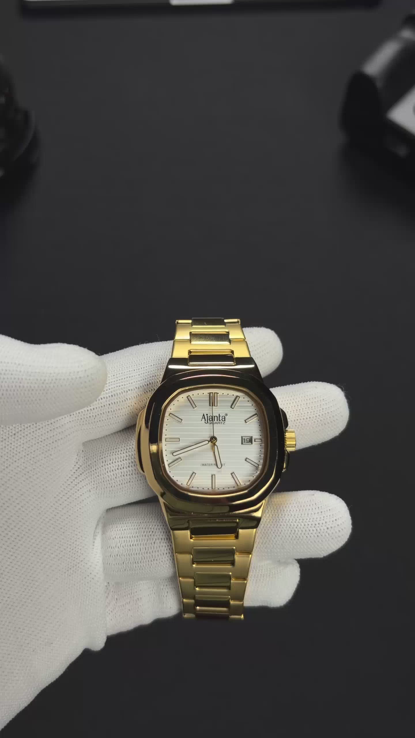 Astera Gold Silver Dial Stainless Steel Date Display Watch for Men