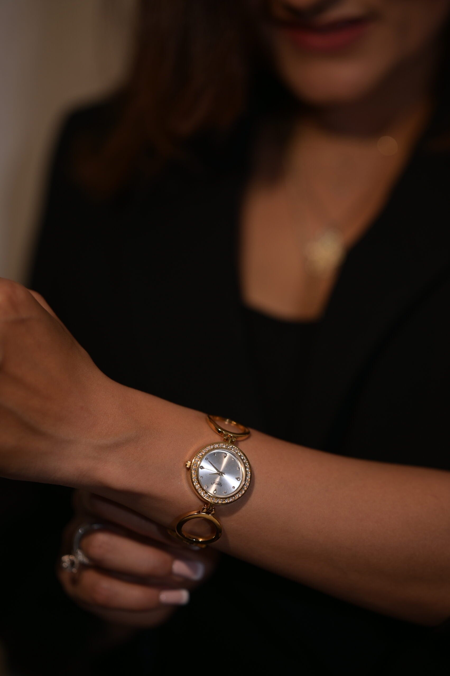 Ajanta Women’s Stainless Steel Strap Watch | AWC201KTL/SGD